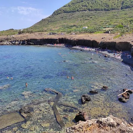 Casa Antinoro Сasa de vacaciones Isola di Ustica